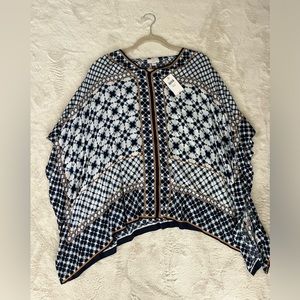 Blue/white tie dye style boho summer poncho Size Xs/S, fits like a medium